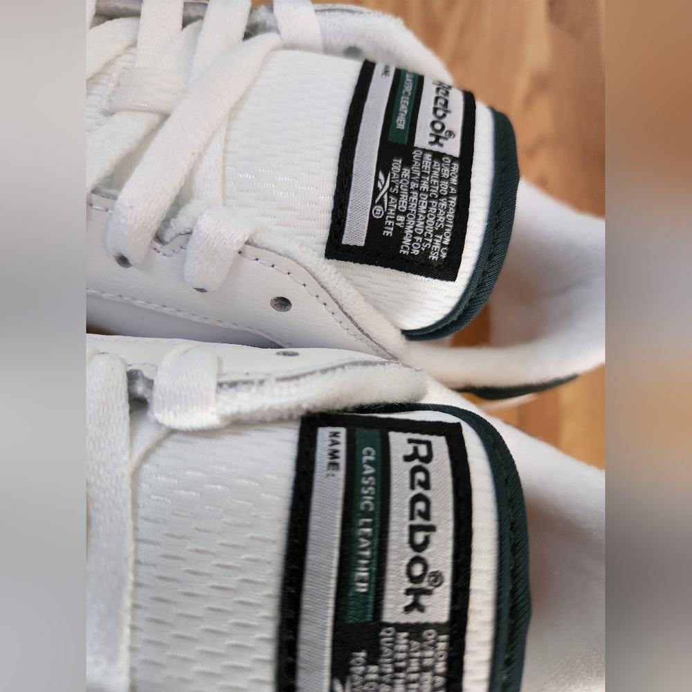 SOLD Reebok Classic Leather White/Fierce Gold/Collegiate Green - Picture 12 of 17